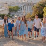 Barcelona Tourist Photoshoot - Meeting Point and Tour Logistics