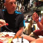 Barcelona´s Lunch or Dinner Tapas Tour: Food, drinks, happiness! - Starting Point in the Heart of Barcelona’s Old Town