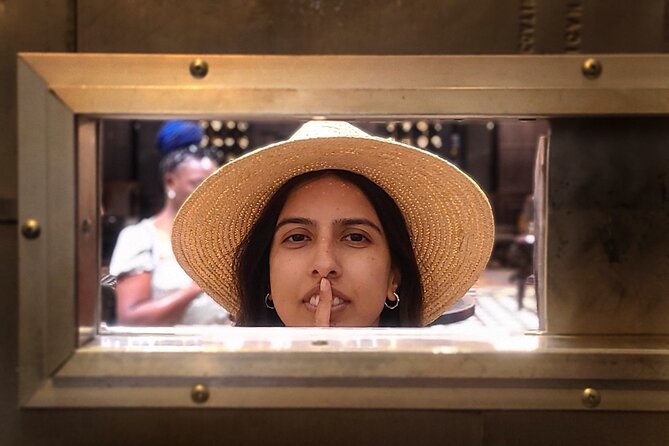 Bars Unknown: The Original Las Vegas Strip Bar Crawl - Starting at the Best Western Plus Casino Royale on the Las Vegas Strip