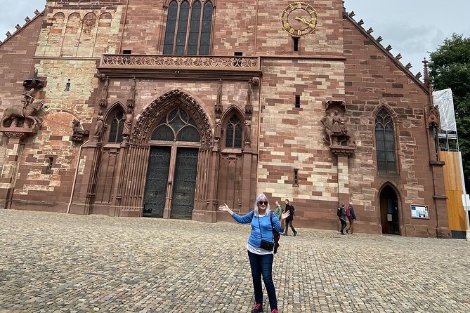 Basel Old Town Walking Tour With A Guide - Exploring Basel Minster: A Gothic Masterpiece