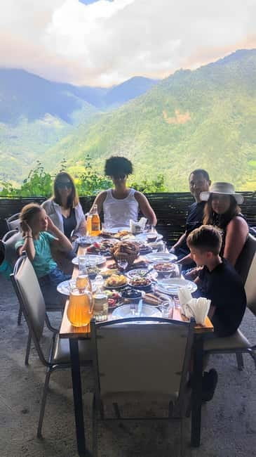 Batumi: Mountain Adjara Tour & Traditional Georgian Feast - Exploring Mountain Adjara’s Key Stops