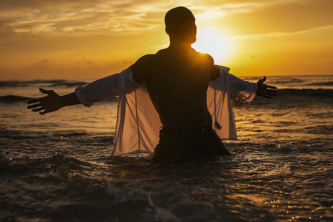 Beach and Jungle Lifestyle Portraits by Viktoriya - Personalized Photoshoot Tailored to Your Style and Spirit
