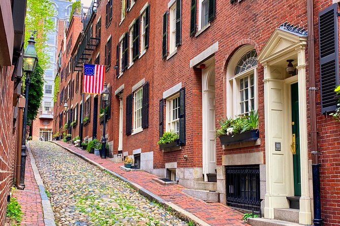 Beacon Hill + Back Bay History + Photo Walking Tour(SMALL Group) - Exploring Beacon Hill’s Charm and Architecture