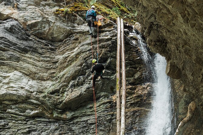 Beartooth Canyon- Half Day Canyoning Tour - Golden, BC - Ziplining Into the Canyon: An Exciting Start