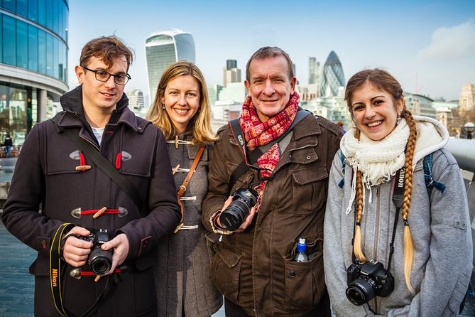 Beginners Photography Course - Small Group Workshop - Exploring London’s Iconic Sights for Photography Practice