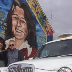 Belfast cab /taxi private 90 mins Terror and conflict- peace tour - The Significance of Bombay Street and Irish Republican Roots