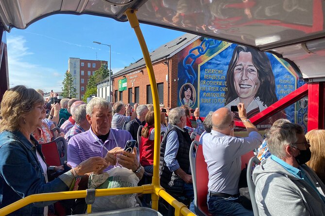 Belfast Hop-on Hop-off Tours - From City Center to Titanic Quarter