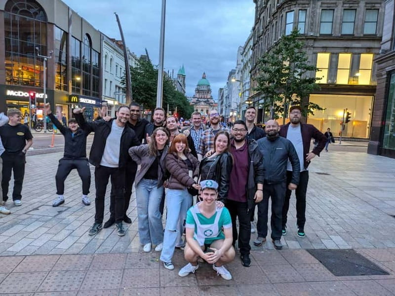 Belfast: Pub Crawl and Bar Walking Tour with Two Drinks - Starting at the Albert Memorial Clock in Belfast