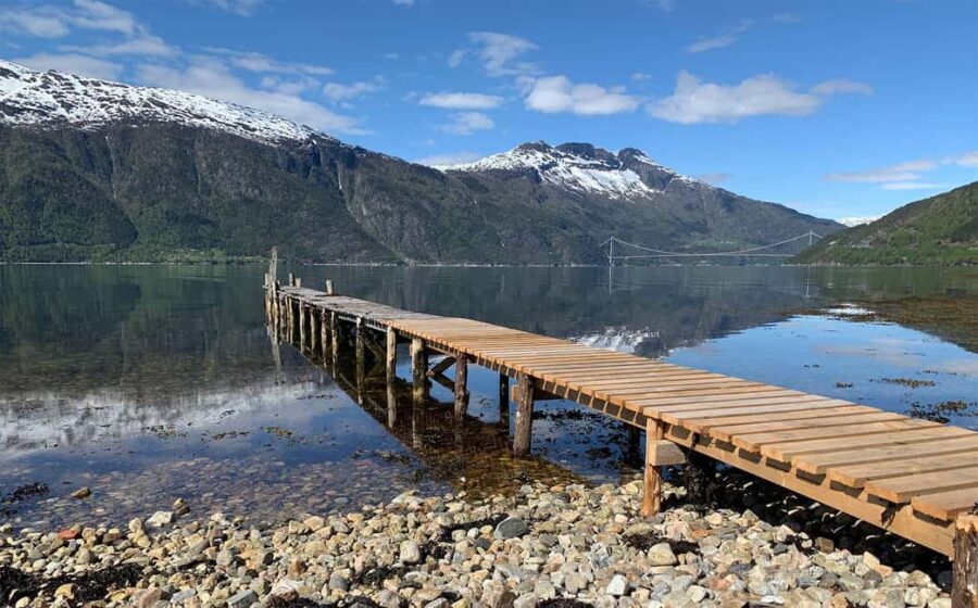 Bergen: Hardanger Fjord, Waterfalls, Culture & Apple Pie - Bergen to the Heart of Hardanger – Scenic Drive and First Stops
