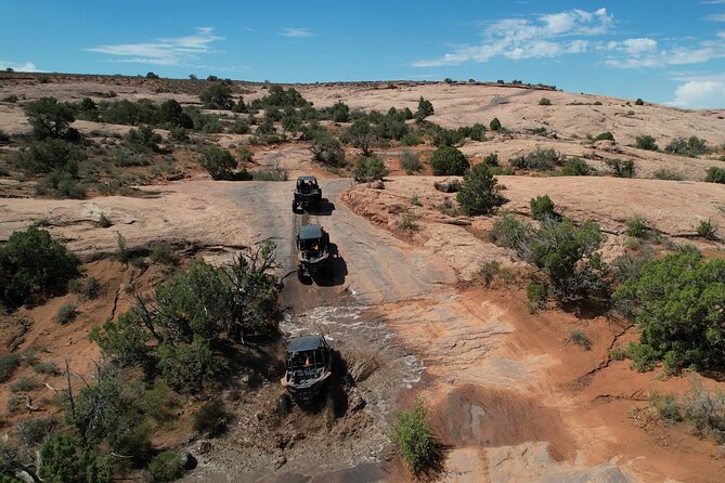 BEST! Hell's Revenge U-Drive 4X4 Tour in Moab +Dinosaur Tracks! - The Thrill of Hells Revenge Trail in Moab