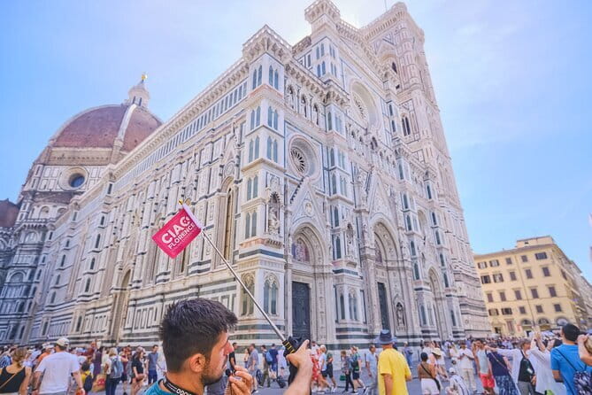 Best of Florence walking tour & Accademia Gallery- monolingual small group tour - Exploring Florence’s Historic Squares and Landmarks