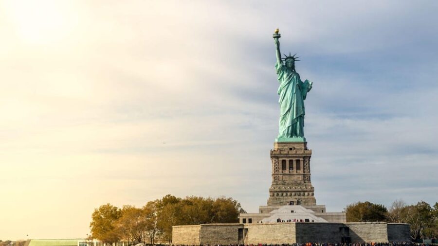 Best of New York City: Private Walking Tour with Local - Customizable Itinerary Focused on Your Interests