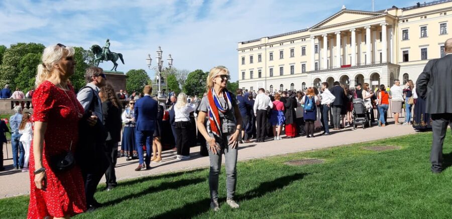 Best of Oslo: Walking Tour with a local guide - Visiting Oslo Cathedral, The National Museum, and the Nobel Peace Centre