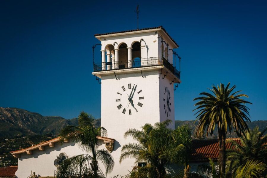 Best of Santa Barbara: A Private Stroll Through Paradise - Santa Barbara’s Historic and Modern Charm at Paseo Nuevo