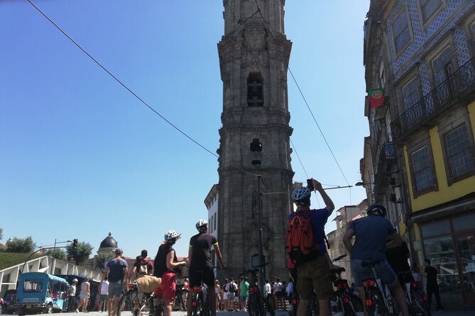 Bike or E-Bike Tour of Porto and Atlantic Coast - Start at Jardim do Morro with Stunning Viewpoints