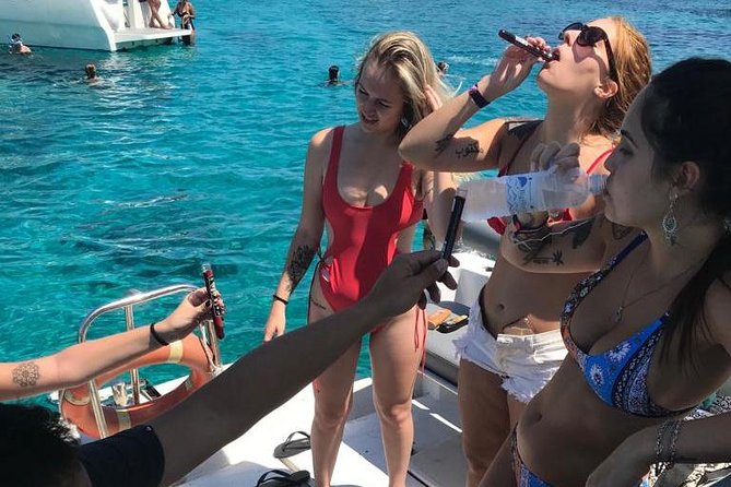 Blue cave tour with speed boat from town Hvar - Starting Point and Booking Details in Hvar