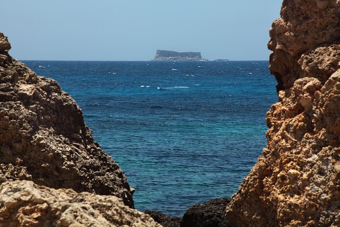 Blue Grotto and Marsaxlokk Half-Day Tour from Valletta - Visiting Marsaxlokk: The Colourful Fishing Village