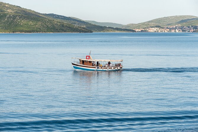 Blue Lagoon 3 Islands Tour with Lunch and Drinks Included - Visiting the Blue Lagoon on Drvenik Island