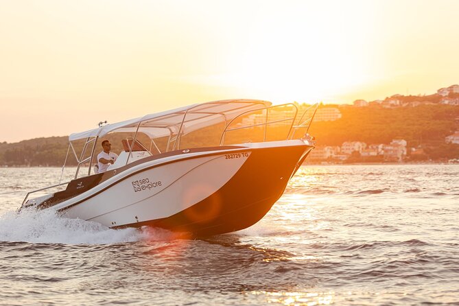 Blue Lagoon and 3 Islands Half Day Tour by Speed Boat - Trogir - What Makes the Blue Lagoon on Drvenik Island Special