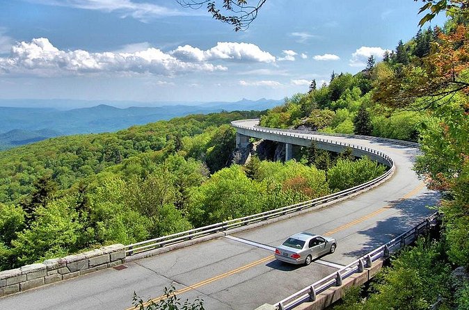 Blue Ridge Parkway Tour from Ashville - The Scenic Highlights of the Blue Ridge Parkway Stops