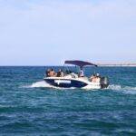 Boat and dinghy rental - What the Boats Offer: Comfort and Equipment