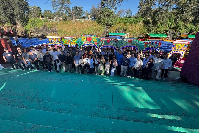 Boat tour in Mexico City with Live Guide with Food and Drinks - Engaging Live Guide Explains the History and Traditions