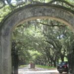 Bonaventure Cemetery & Wormsloe State Historic Site Tour - Exploring Wormsloe Historic Site and Its Live Oak Avenue
