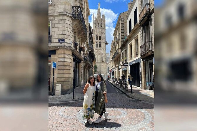 Bordeaux City - Private Guided Walking Tour with Local Sophia - Discover Bordeaux’s Medieval Charm and Views