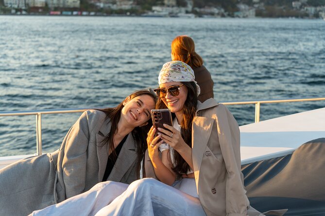 Bosphorus Afternoon Cruise on Yacht - With Live Guide - Delicious Snacks and Refreshments Included