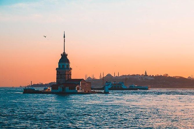 Bosphorus Cruise with unlimited alcohol - Starting Point and Meeting Details in Istanbul