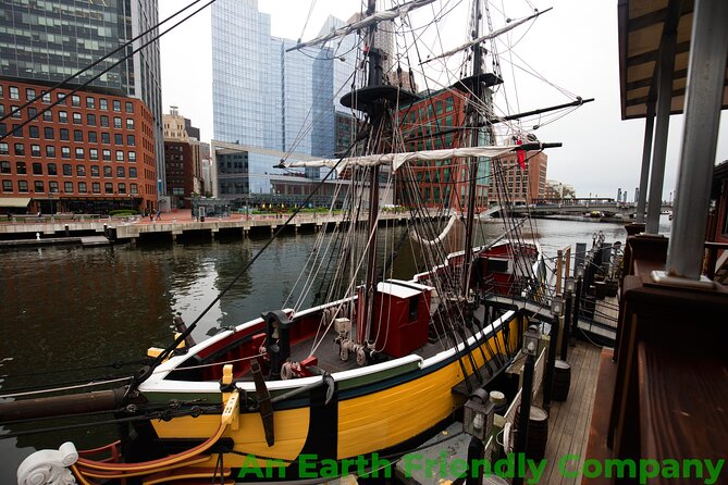 Boston and the Freedom Trail, 1-Day Tour from NYC - Scenic Route through Connecticut and Cambridge
