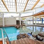 Boston: New England Aquarium Entry + Optional Simons Theatre - Boston’s Marine Marvel: The Aquarium’s Prime Location and Highlights