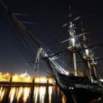 Boston: North End Night Tour with Dinner Experience - Discover Bostons Revolutionary Origins at Paul Revere’s Statue