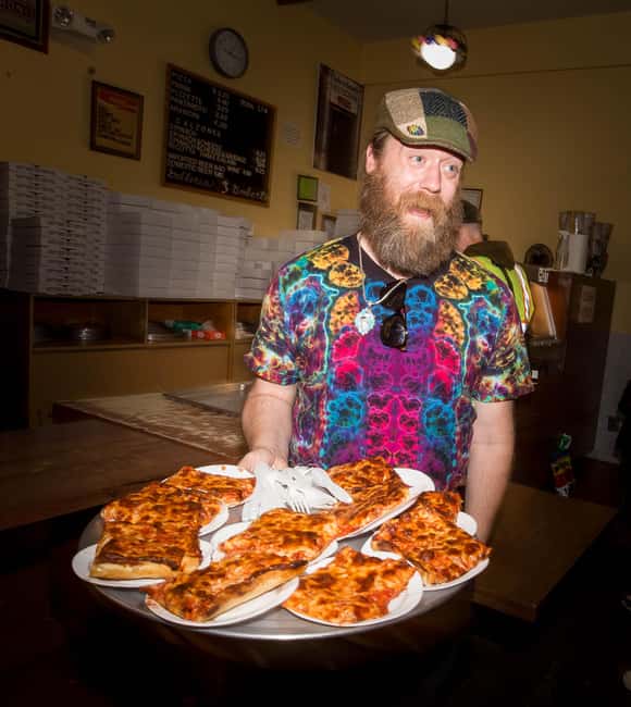 Boston: Pizza, Beer, and Paul Revere Tour - From the Old Town to Historic Landmarks