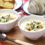 Boston Seafood Lovers Food & History Walking Tour - Exploring Boston’s Colonial Roots at North Square Park