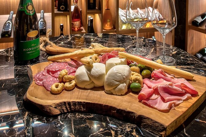 Breathtaking Wine Tasting in the heart of Sorrento - Visiting In Vino Veritas in Sorrento’s Main Square