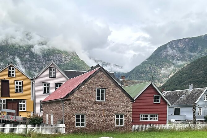 Briksdal Glacier and Loen from Nordfjordeid - Departure from Nordfjordeid and the Private Nature of the Tour