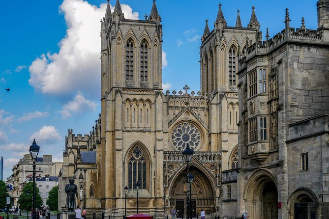 Bristol Quest: Self Guided City Walk & Immersive Treasure Hunt - Starting at Bristol Central Library