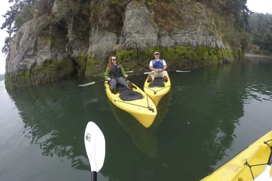 Brookings: Pacific Ocean Kayak Tour - How the Kayak Tour Begins at Brookings Dock Near Zolas Pizzeria