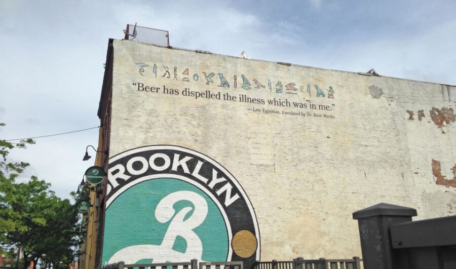 Brooklyn: 2-Hour Best of Brooklyn Walking Tour -Williamsburg - Meeting Point and Tour Logistics in Williamsburg