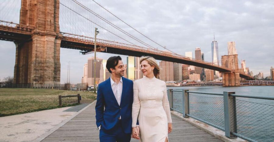 Brooklyn: Personal Travel and Vacation Photographer - Meet at Janes Carousel in Brooklyn DUMBO