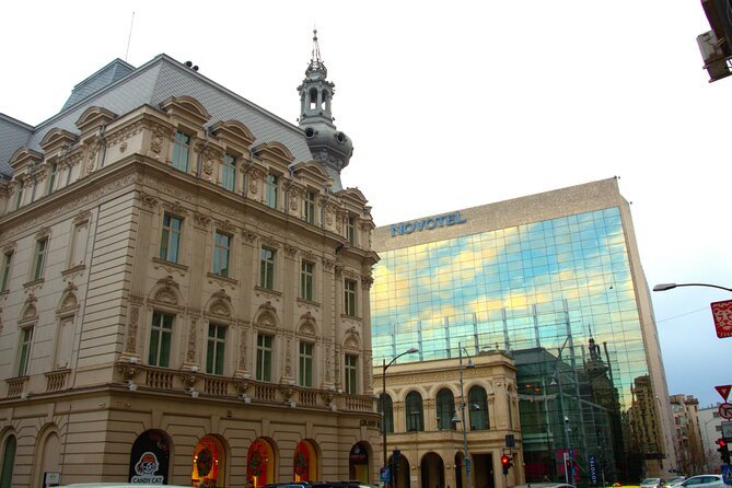 Bucharest in a nutshell - Half Day Private Walking Tour - Starting Point at Manucs Inn: A Historic Gateway