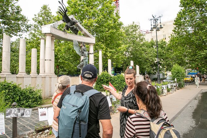 Budapest Essentials Private Tour (Highlights and Hidden Sights) - Exploring Budapests Iconic Landmarks in 3 Hours