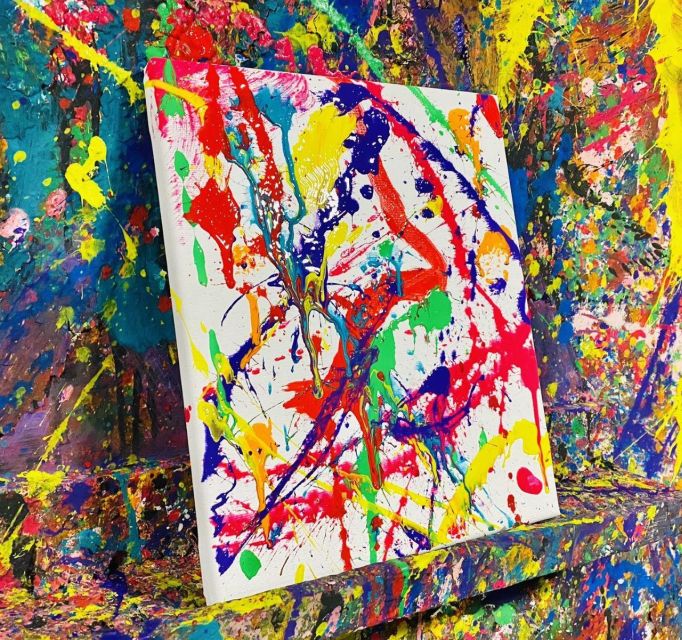 Budapest: Fröcsköl Splashing Room Entry Ticket - The Creative Process: Painting Your Own Splash Art