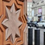 Budapest: Jewish district and street art - Starting at the Hungarian State Opera House