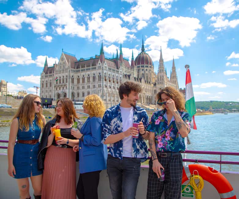 Budapest: Sightseeing Tour by Boat - Starting Point Next to Elizabeth Bridge and Dock 11