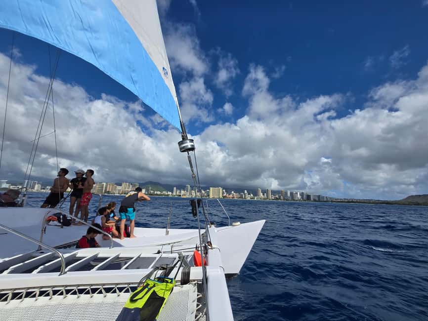 BYOB Weekend Sightseeing Sail towards Diamond Head - Starting Point at Prince Waikiki Hotel