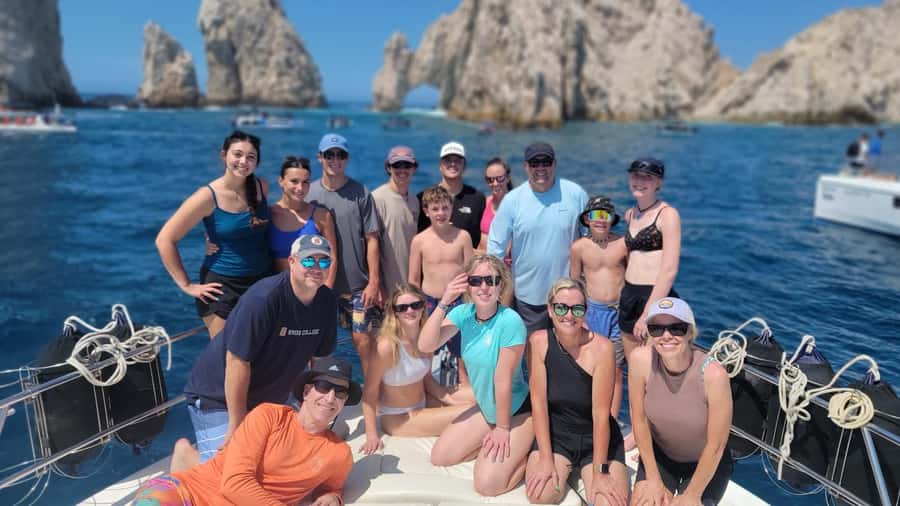 Cabo: Arch, Whales, Snorkel Tour - Food & Drinks 1-20 people - Starting Point at IGY Marina in Cabo San Lucas