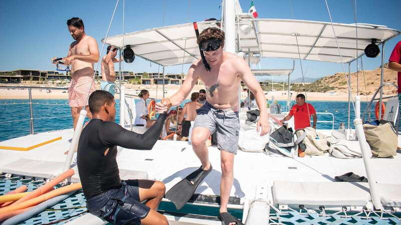 Cabo San Lucas: 4-Hour Snorkeling Cruise with Open Bar - Visiting the Iconic Arch and Lovers Beach in Cabo San Lucas