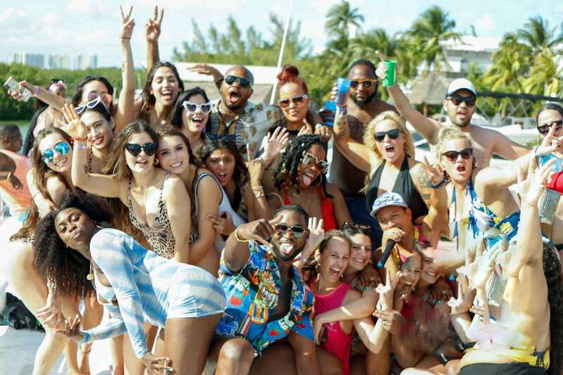 Cabo San Lucas: Adults-Only Boat Party with Drinks & Live DJ - The Style and Atmosphere of the Cabo Boat Party